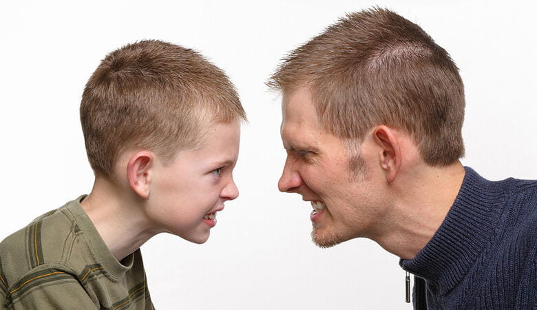 لا تجعل ابنك يكرهك - أسباب كره الأبناء للآباء 7 صفات تجنبها