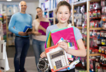 أدوات المدرسة الأساسية التي يحتاج إليها الطفل.. تعرف عليها